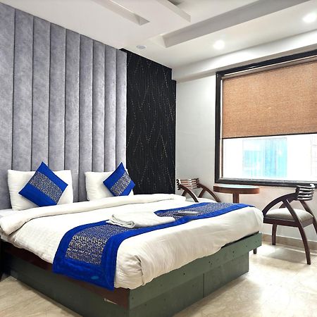 ניו דלהי Hotel The Daanish Residency - Karol Bagh מראה חיצוני תמונה