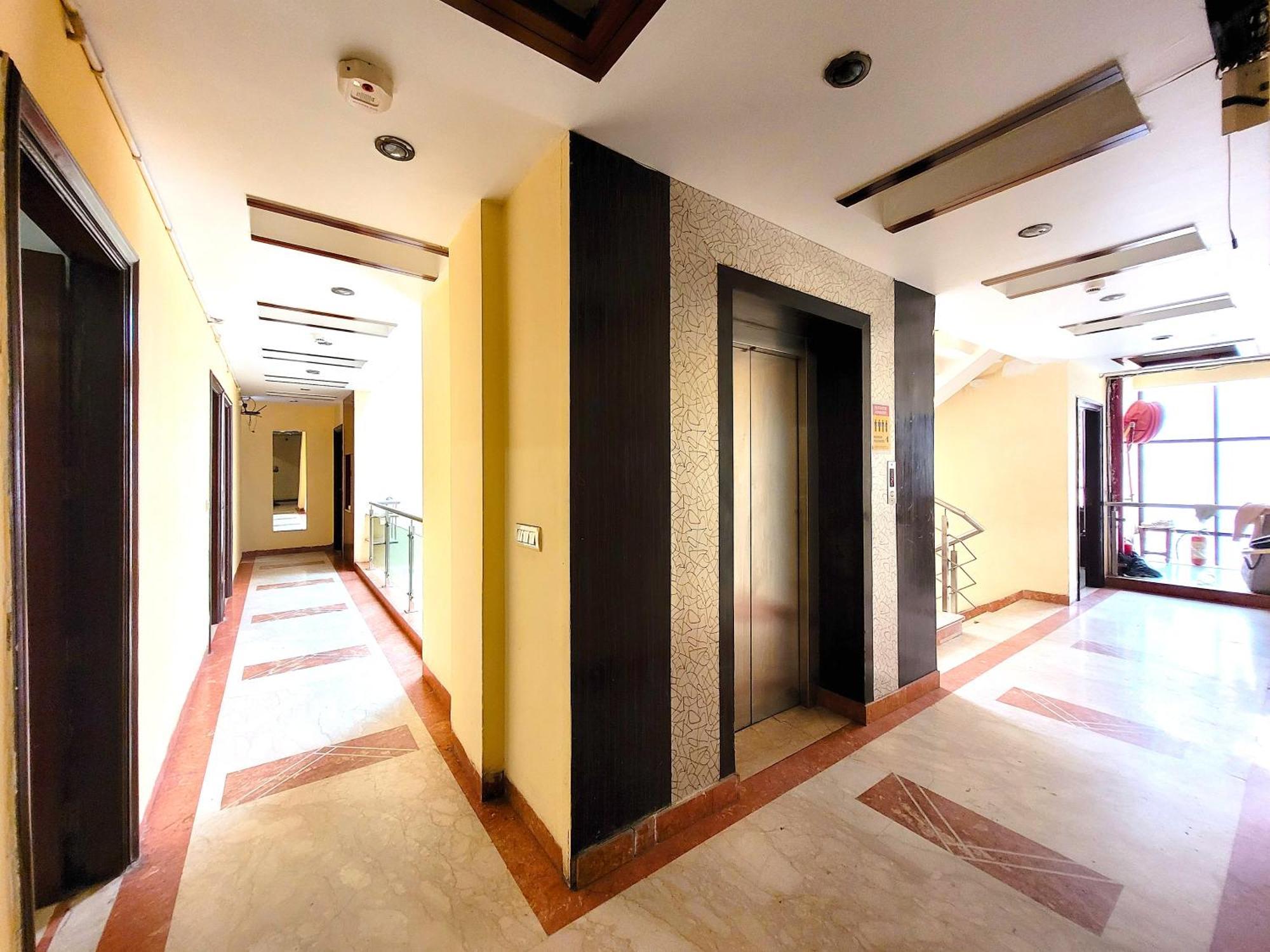 ניו דלהי Hotel The Daanish Residency - Karol Bagh מראה חיצוני תמונה