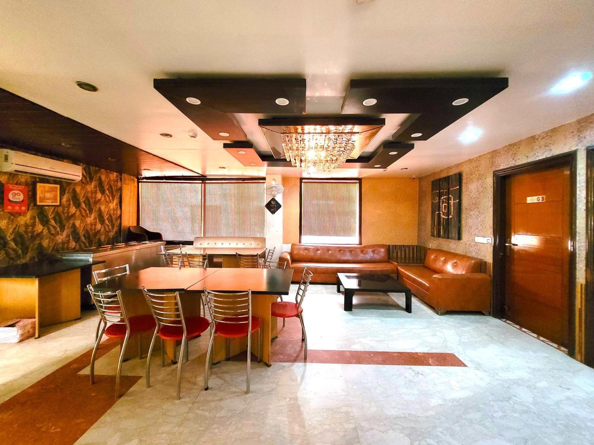 ניו דלהי Hotel The Daanish Residency - Karol Bagh מראה חיצוני תמונה