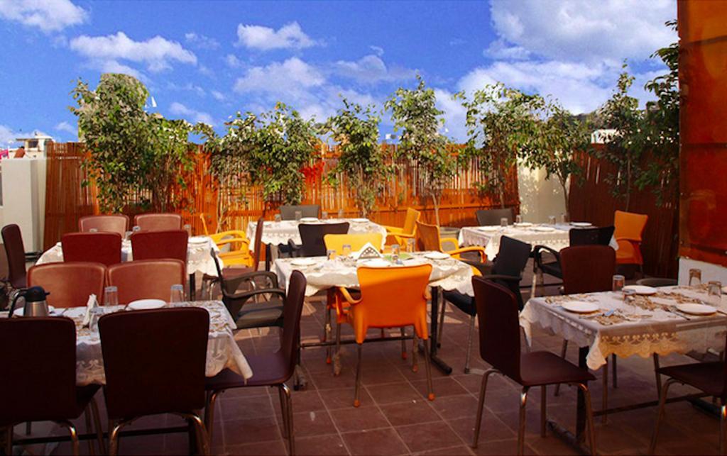 ניו דלהי Hotel The Daanish Residency - Karol Bagh מראה חיצוני תמונה